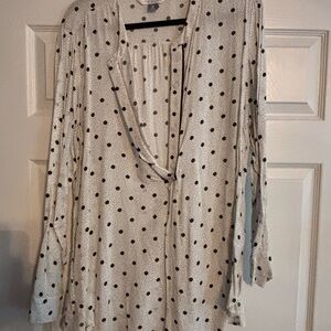 Old Navy Black Polka Dot Blouse